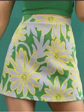 NEW Zara Green Botanical Sunflower Mini Skirt Retro 70s Hippie SMALL
